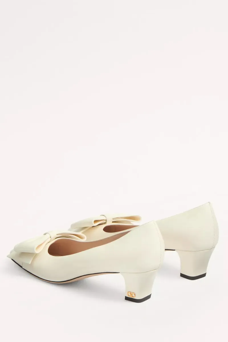 Bowow Pumps
