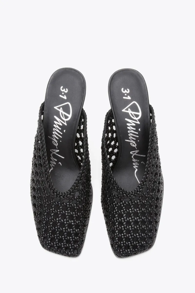 ID Macrame Mule