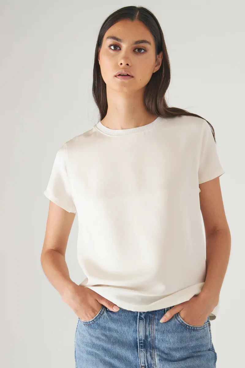 Silk Short Sleeve Crewneck