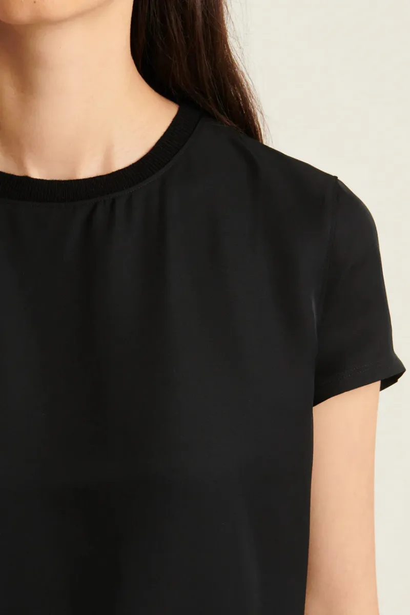 Silk Short Sleeve Crewneck