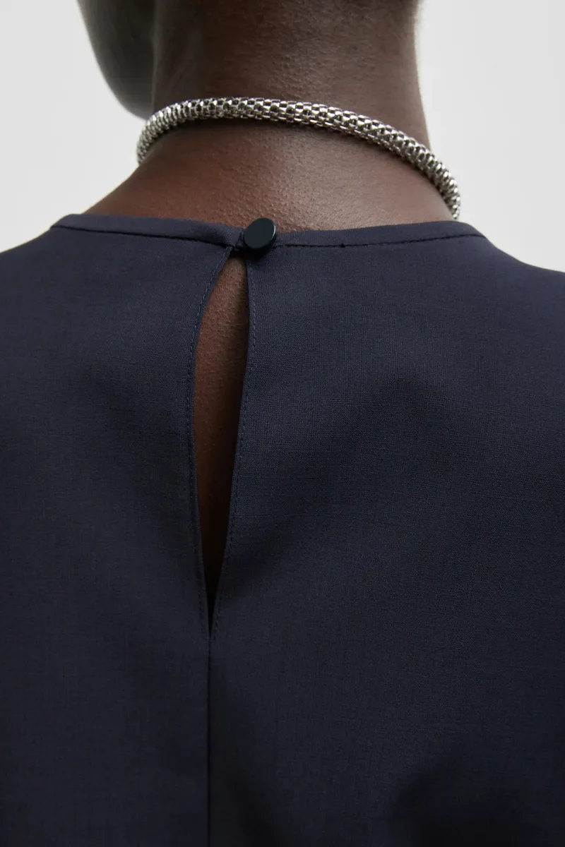 Tropical Wool Tie Front T-Shirt